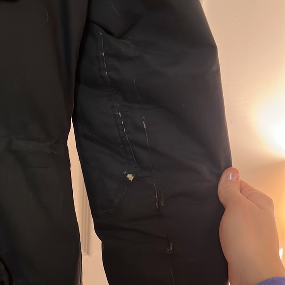 Aritzia Community Parka - Picture 4 of 5